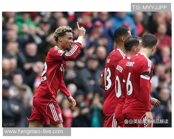英超激战曼联大胜里昂神奇扑救点燃全场激情瞬间解析