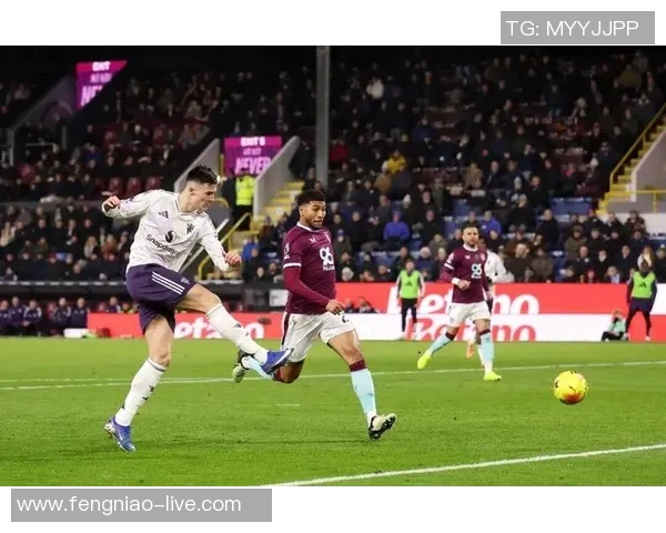 中超精彩对决尤文图斯狂胜切尔西乌龙球引发全场热潮与十大进球回顾 中超精彩对决尤文图斯狂胜切尔西乌龙球引发全场热潮与十大进球回顾