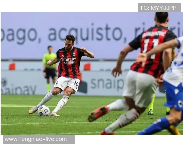 友谊赛精彩对决AC米兰与国米激战成平局十大精彩瞬间回顾 友谊赛精彩对决AC米兰与国米激战成平局十大精彩瞬间回顾