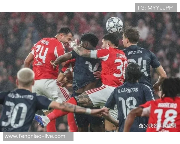 世界杯激战本菲卡与马竞互交白卷全场气氛紧张引发球迷热议