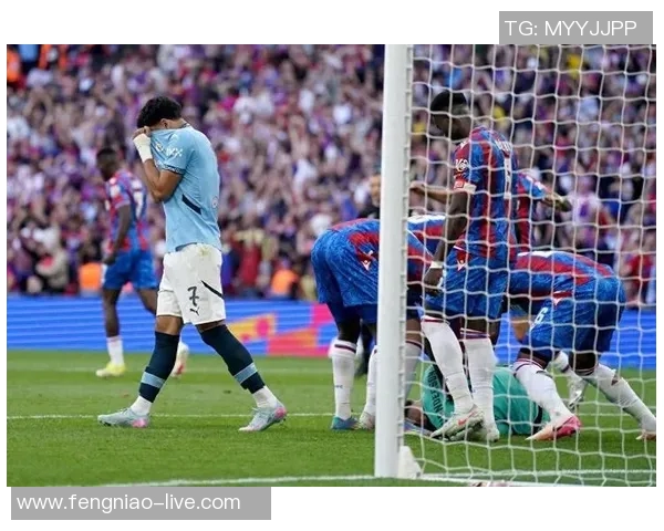 足总杯激战那不勒斯与切尔西1比1平神扑引发争议判罚引热议