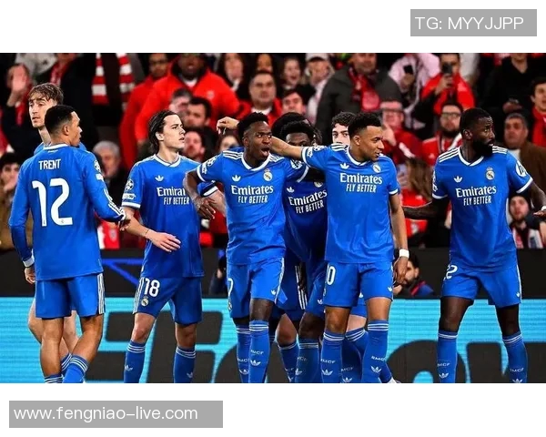 世界杯激战本菲卡与马竞互交白卷全场气氛紧张引发球迷热议