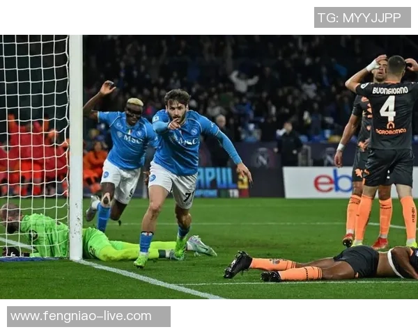 西甲激战:那不勒斯与巴萨战成平局补时争议进球引发全场轰动 西甲激战:那不勒斯与巴萨战成平局补时争议进球引发全场轰动