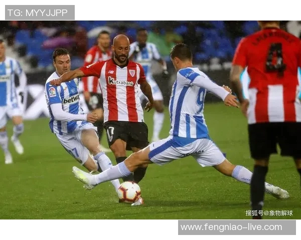 德甲惊现冷门切尔西与AC米兰战成平局红牌事件引发全场热议