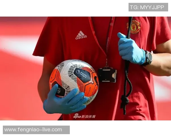 中超精彩对决波尔图逆转曼联帽子戏法引发全场狂欢战术分析揭秘