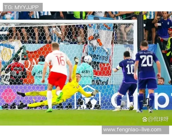 利物浦逆转莱比锡帽子戏法引发争议判罚全场沸腾